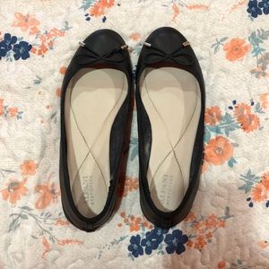 Black ballet flats